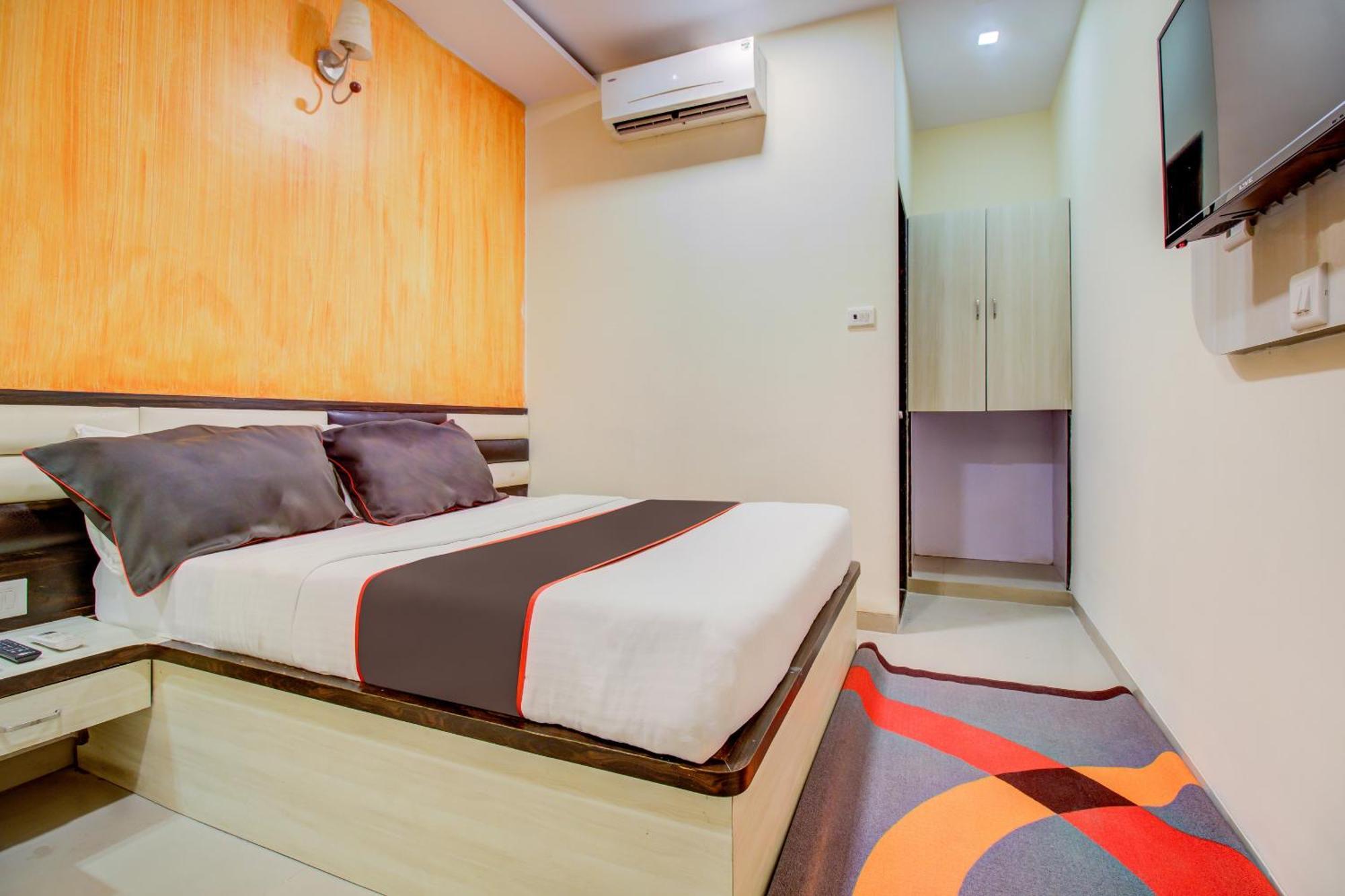 Collection O Golden Tulipz Boutique Otel Mumbai Dış mekan fotoğraf
