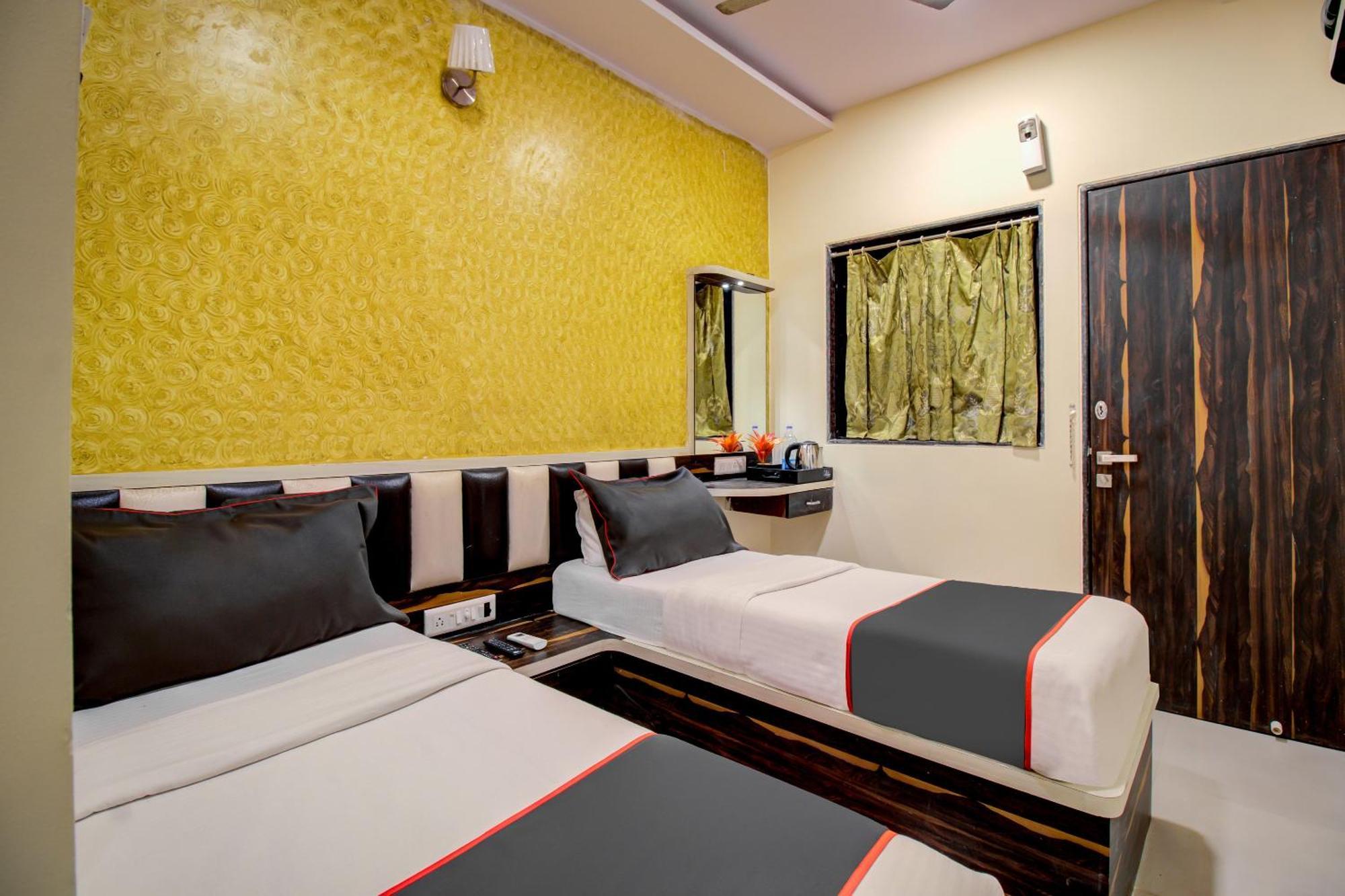 Collection O Golden Tulipz Boutique Otel Mumbai Dış mekan fotoğraf